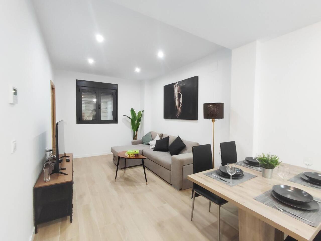 Ohana Home 1 Malaga Ngoại thất bức ảnh